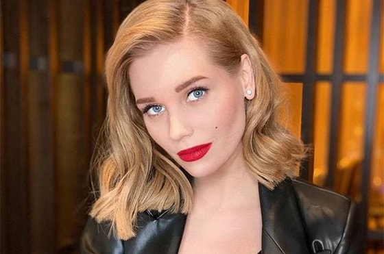 Фото: сплетник