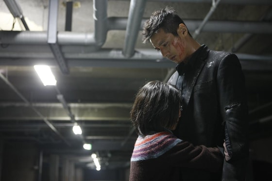 кадр из фильма Человек из ниоткуда