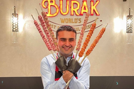 Фото: Instagram/cznburak