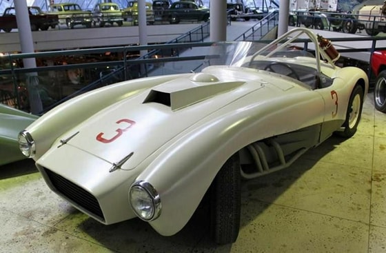 "ZIL 112-S"— sovet davrining afsonasi. Ushbu mashinaning birinchi modeli 1961-yilda taqdim etilgan