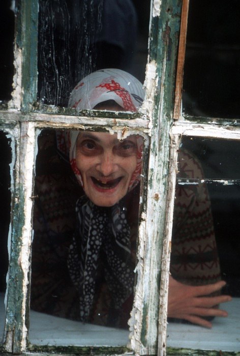 Kostyrinskaya psixiatriya shifoxonasi. Qrim, 2000-yil