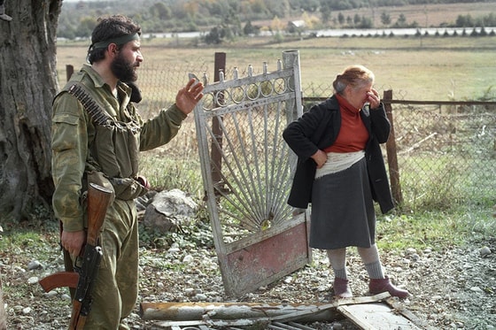 1992-yilning avgust oyida boshlangan va bir yildan oshiq muddat davom etgan Gruziya-Abxaz urushi vaqtlari