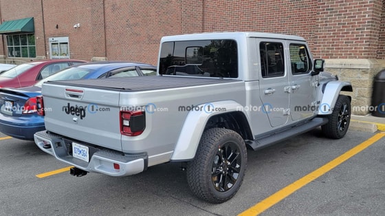 Фото: Motor1.com