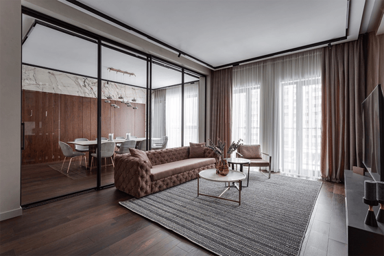 &nbsp; Вид на гостевую комнату  и столовую со стороны прихожей.