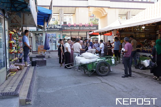 Фото: Очередь за Хорезмским сахаром