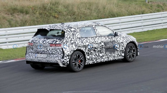 Фото: Motor1.com