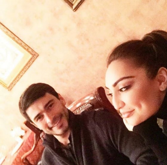 Муниса Ризаева и Важа Узаков