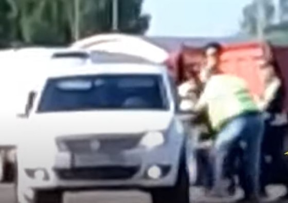 Кадр из видео