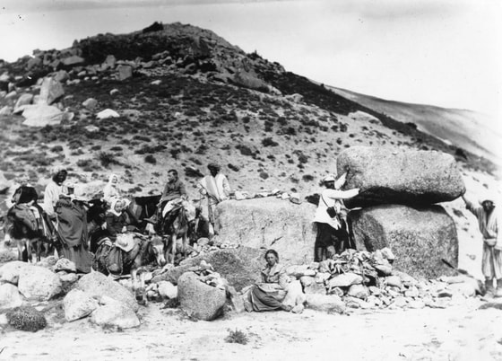 Samarqand tog'laridagi dovonlarning biri. 1895-yil