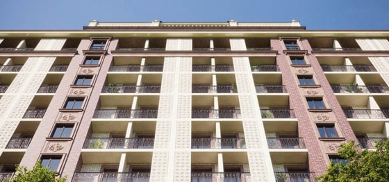 Фото: Golden House