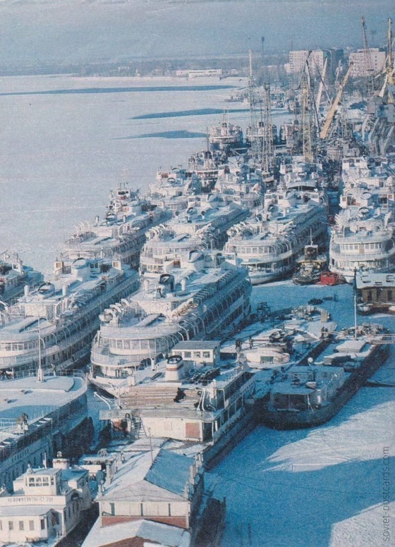 Volgadagi daryo floti. Astraxan, 1986-yil