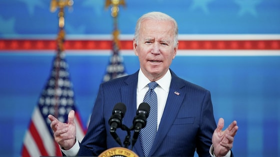 REUTERS / Kevin Lamarque