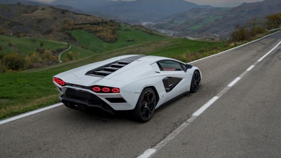 Фото: Lamborghini