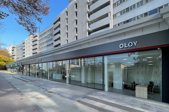 Первый официальный автосалон BYD в центре городеФото: BYD