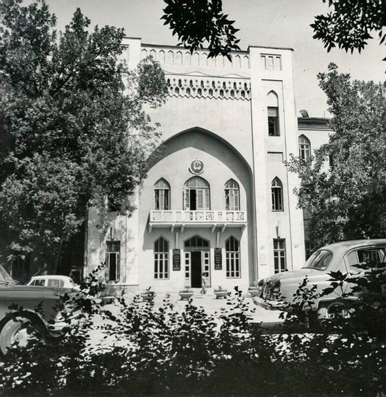 O'zbekiston SSR Fanlar akademiyasi binosi. 1970-yil