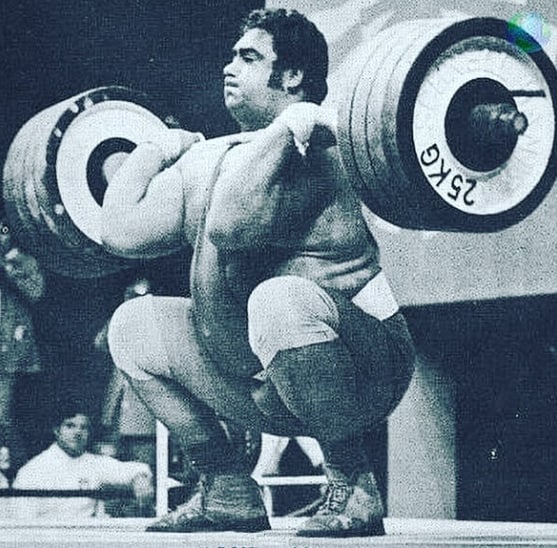 Vasiliy Ivanovich Alekseev - sakkiz karra Jahon va Yevropa chempioni, yetti marta SSSR chempioni bo'lgan. Shuningdek, u 79 marta Jahon, 81 marta SSSR rekordlarini yangilagan