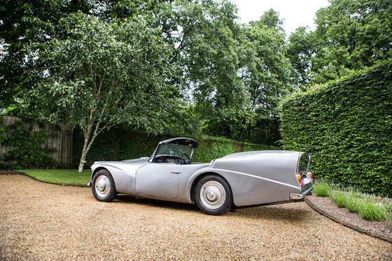 Фото: bonhams.com