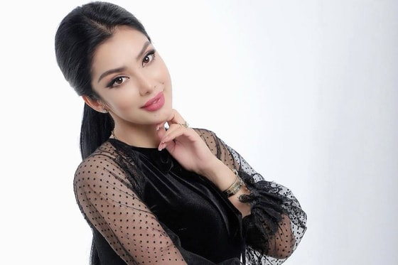 Фото: Instagram/sitorafarmonovaofficial