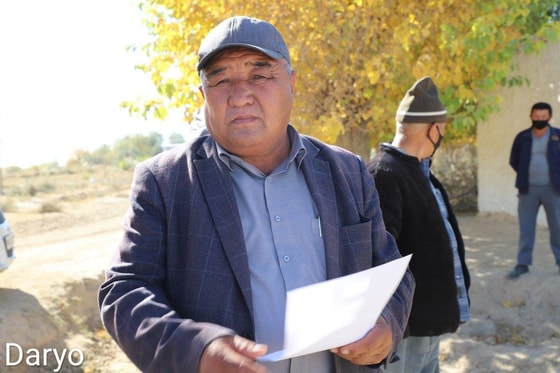 На фото директор школы&nbsp;№ 61 Хасан Чимирзаев/Daryo