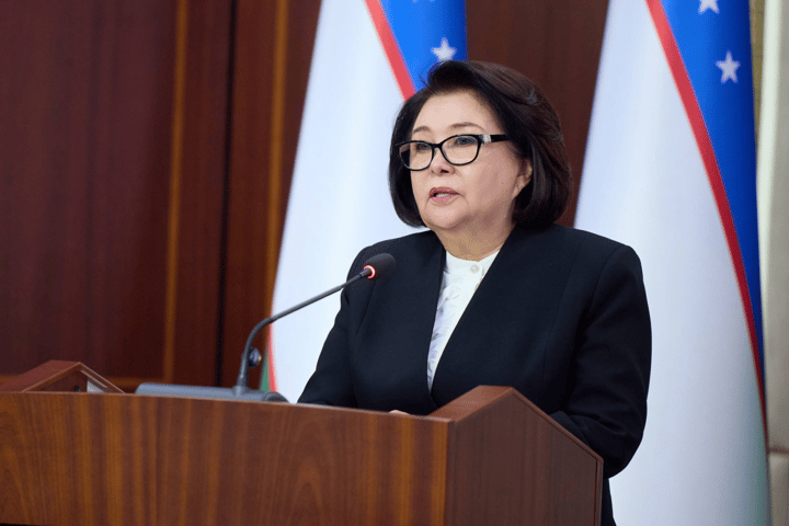 Робахон Махмудову представили судейскому сообществу как нового председателя Верховного суда Узбекистана