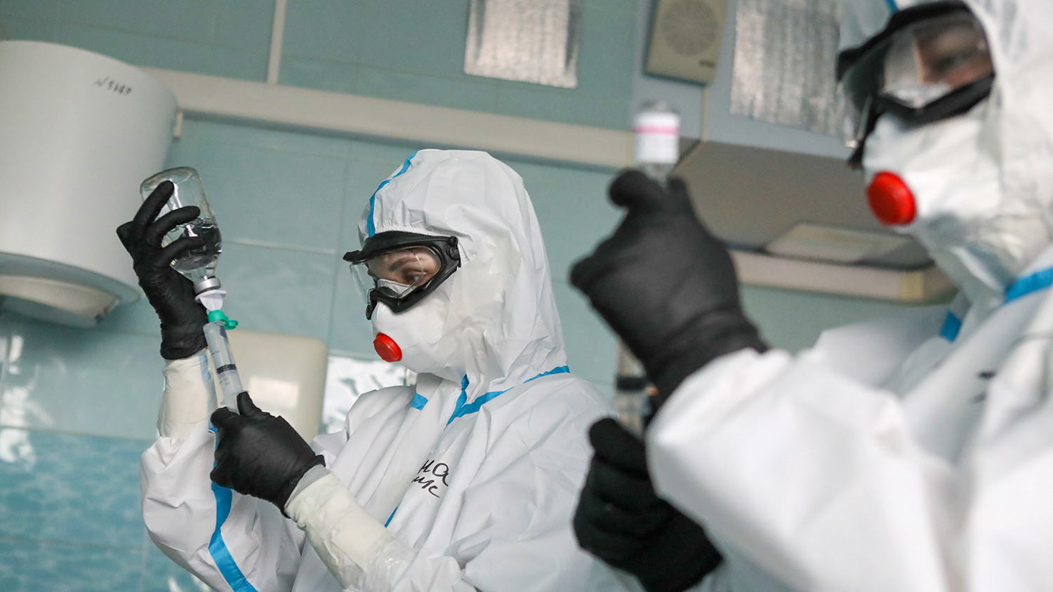 Ученые из Гонконга впервые доказали возможность повторного заражения коронавирусом