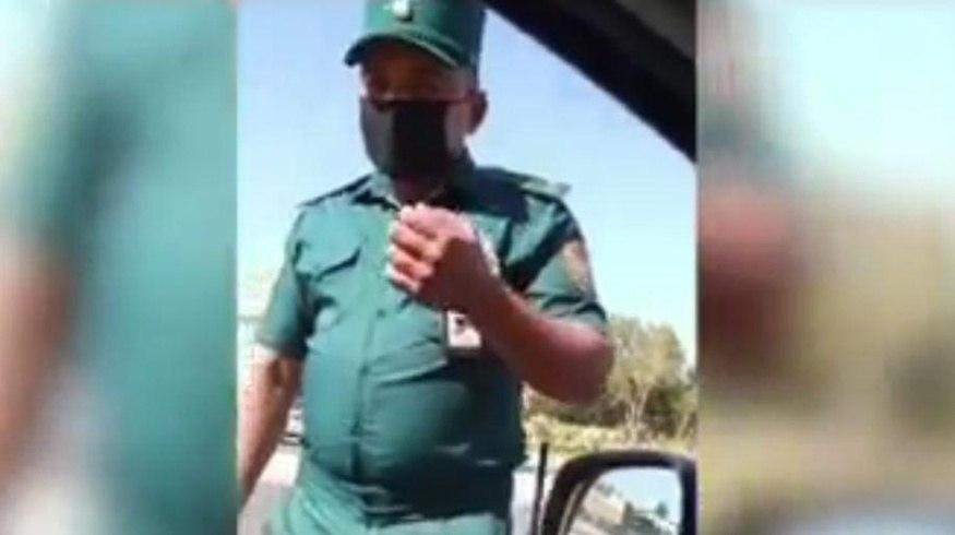 Инспектор ДПС заявил водителю о запрете в Исламе ношения бороды без усов