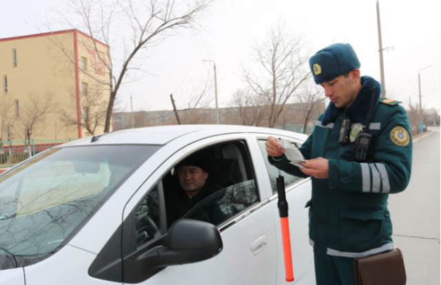 В Узбекистане планируют штрафовать за громкую музыку в авто