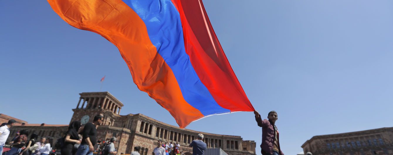 Армения объявила военное положение и всеобщую мобилизацию<br>