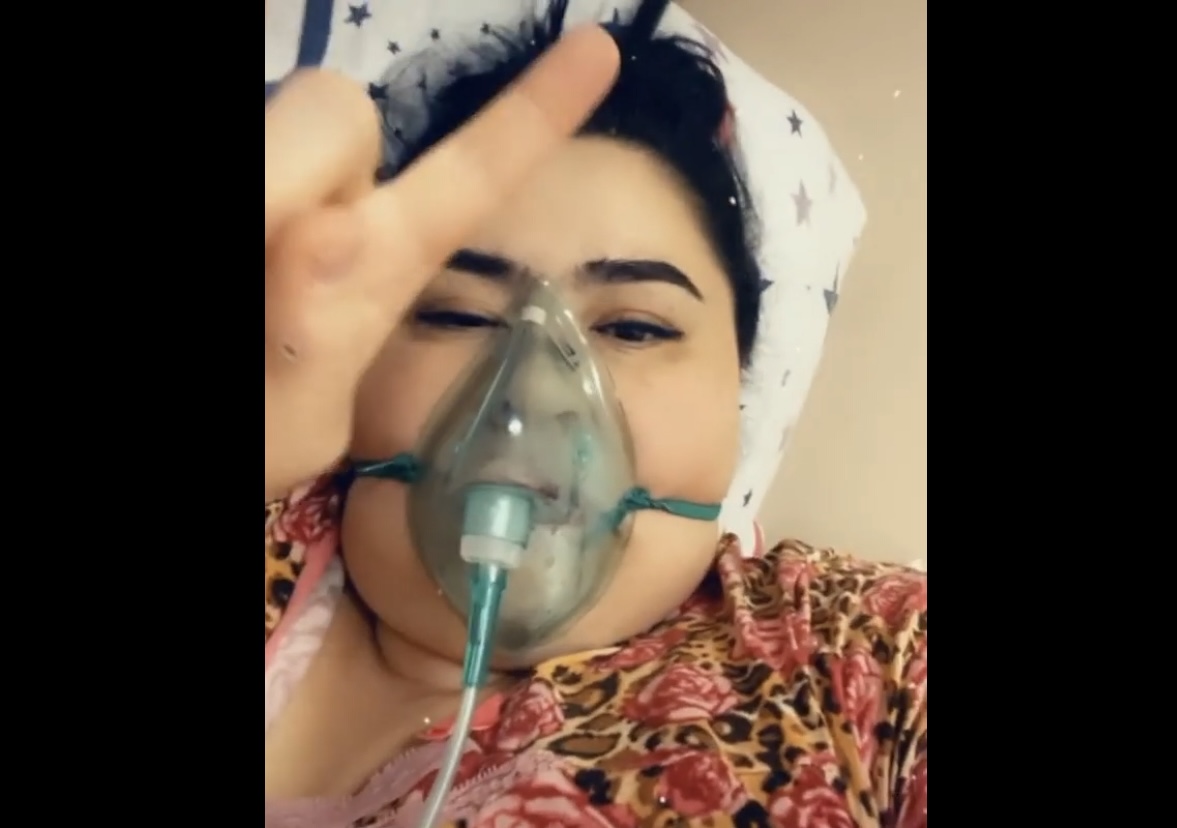 В кислородной маске и тяжело дышит: актриса Халима Ибрагимова опубликовала видео из больницы<br>