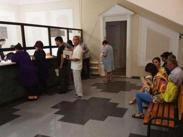 С узбекистанцев не будут взимать плату за восстановление документов, утерянных в результате бедствий