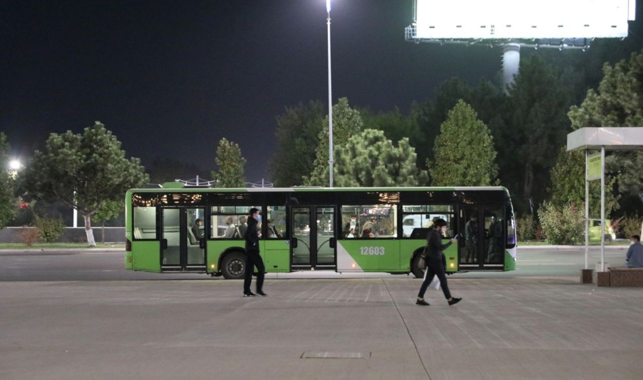 Более тысячи узбекских сел не связаны общественным транспортом с районными центрами