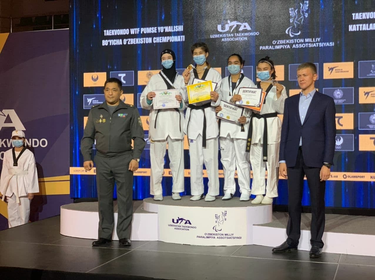 Избившая двух наманганских парней девушка стала чемпионкой Узбекистана по тхэквондо 