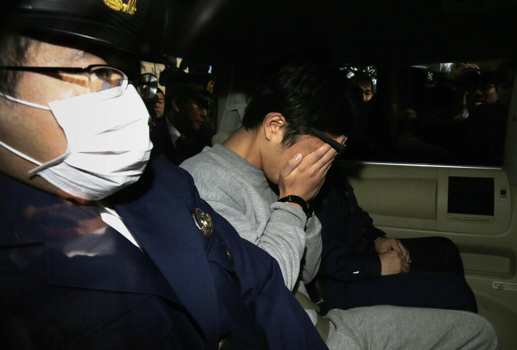 Японца приговорили к смертной казни за массовое убийство 
