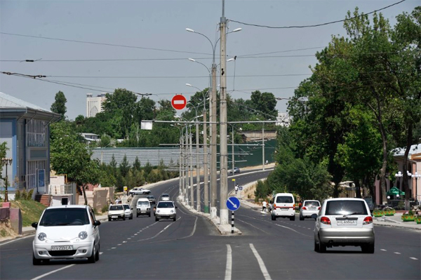 Узбекские власти сократят количество пробок дополнительными стоянками 