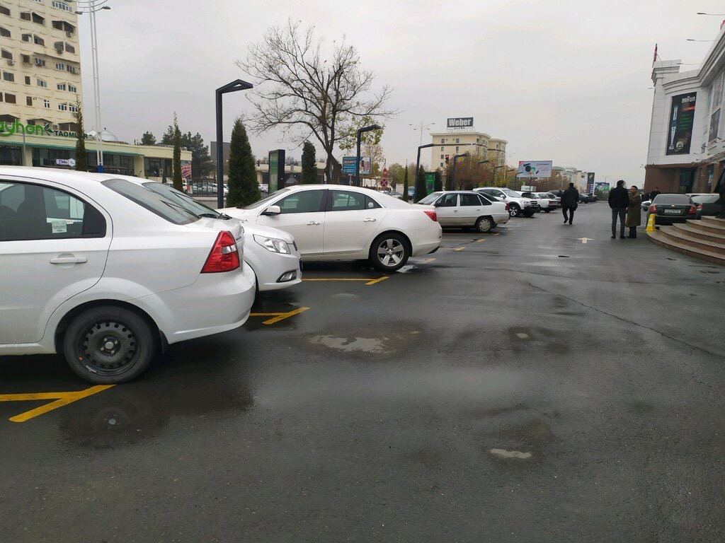 В Ташкенте создадут систему перехватывающих парковок возле конечных станций метро