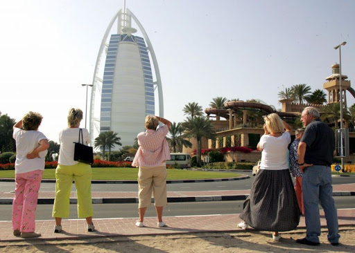 В ОАЭ ввели новые антиковидные ограничения для туристов