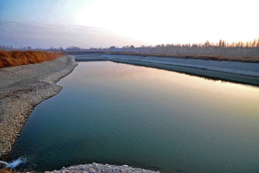Десятки крупных узбекских объектов водного хозяйства переведут на автоматизированное управление