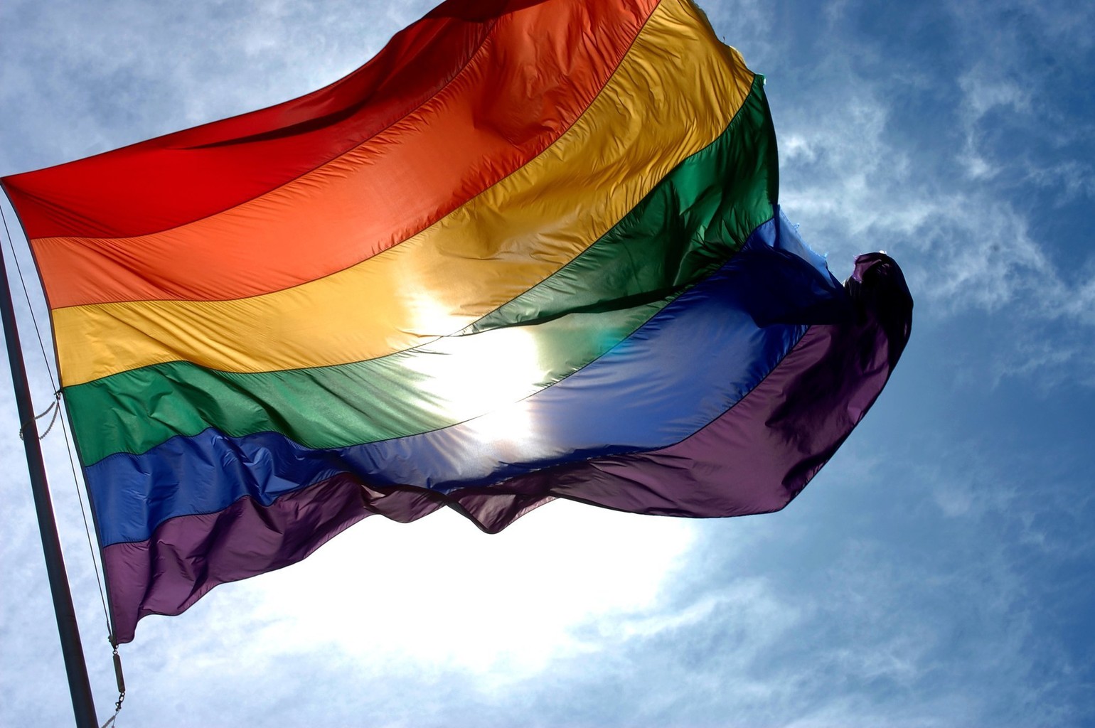 Организация ILGA призвала руководство Узбекистана отменить уголовную ответственность за однополые отношения