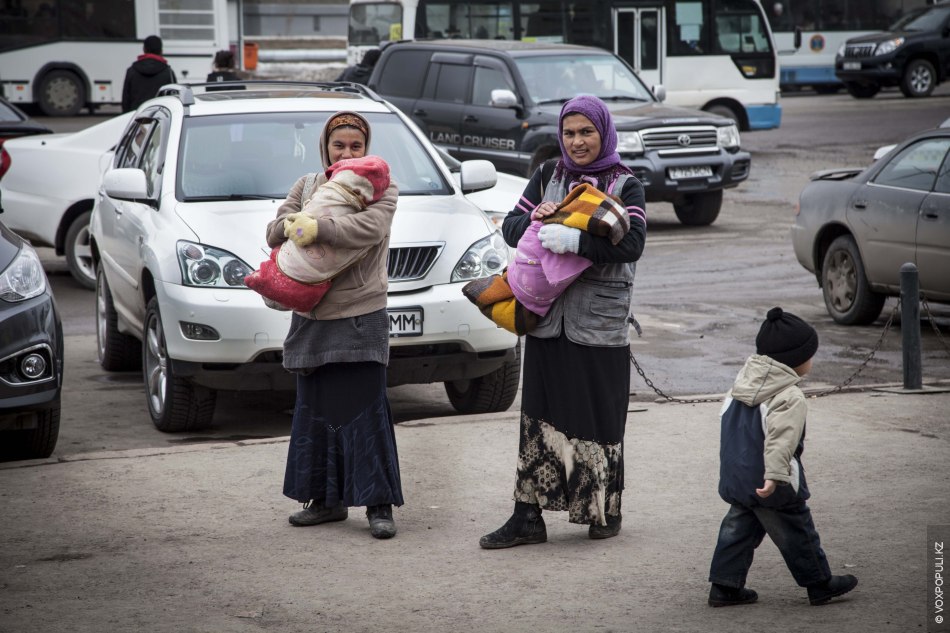 Сенат прокомментировал увеличение числа попрошаек на улицах Узбекистана
