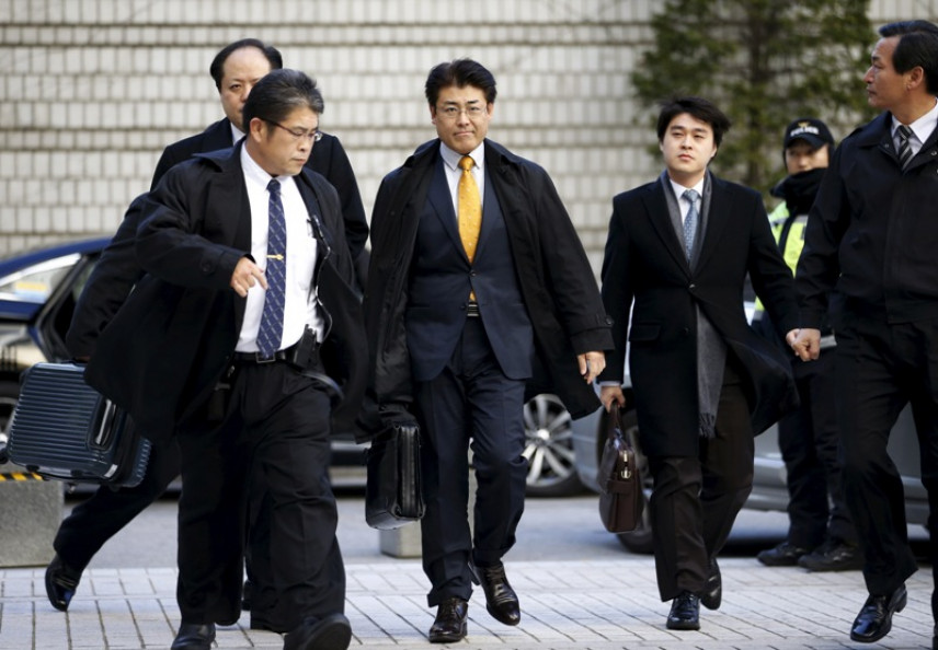 В Японии наказали госслужащих, которые уходили с работы на две минуты раньше