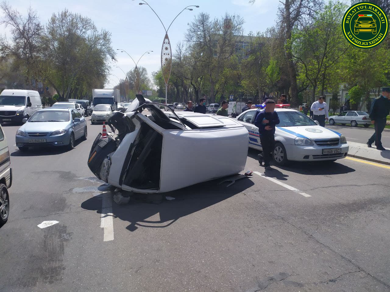 В Ташкенте недалеко от аэропорта случилась трио-авария