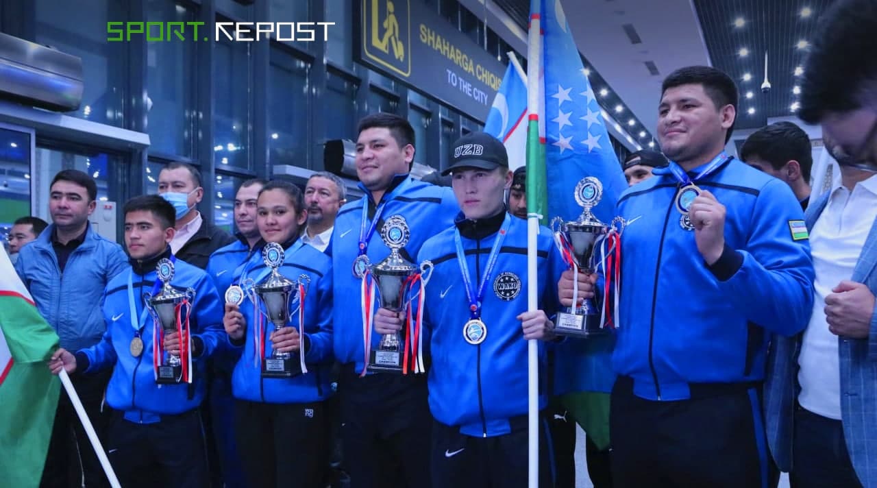 Узбекские кикбоксеры прибыли на родину после открытого чемпионата Европы WAKO 