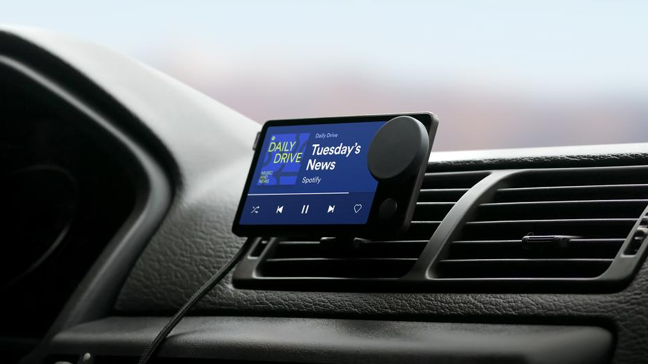 Spotify выпустил автомобильный плеер с голосовым управлением