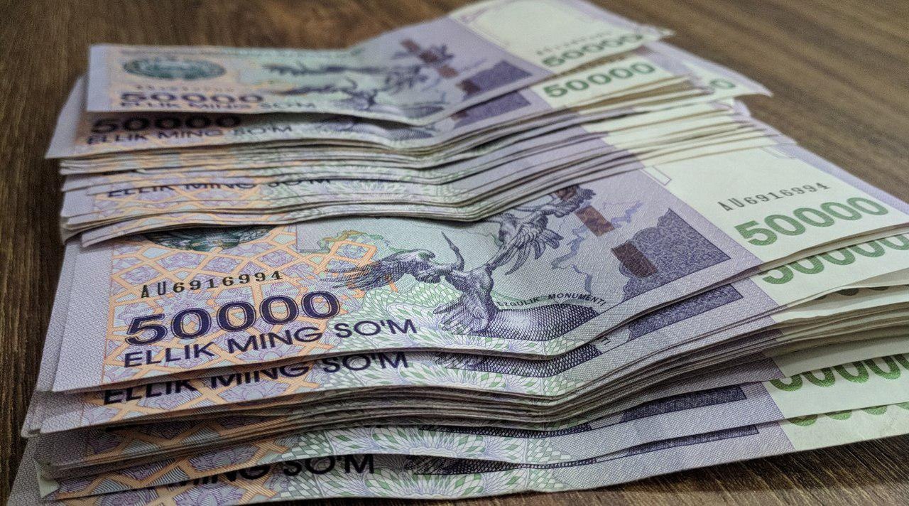 Обнародована причина замедления обесценивания сума в Узбекистане