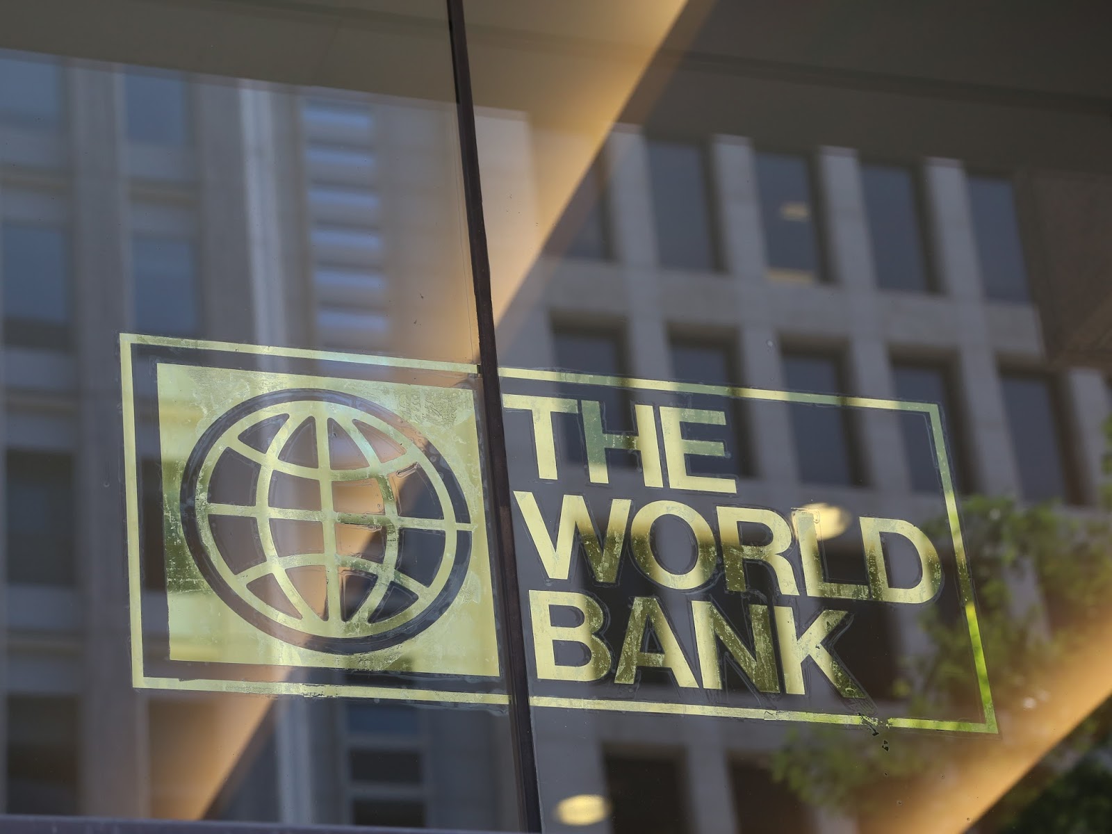 В Узбекистане депутаты взяли на контроль неэффективную реализацию проекта за счет средств Всемирного банка 