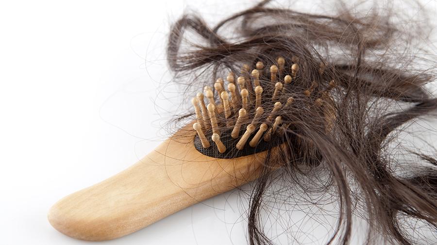 Исследователи из Гарвардского университета объяснили, как стресс и COVID-19 влияют на волосы