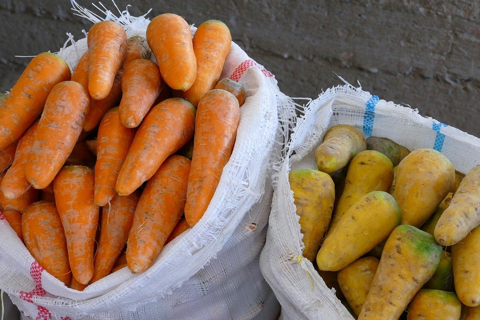 В Узбекистане значительно подорожала морковь