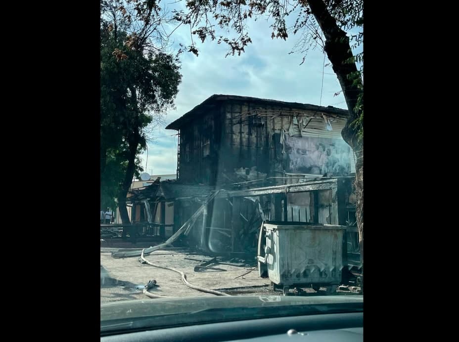 В Яшнабадском районе столицы сгорел ресторан Peggy’s Bar & Grill