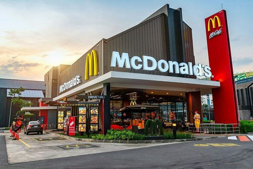 Американец угрожал взорвать McDonald's из-за отсутствия соуса