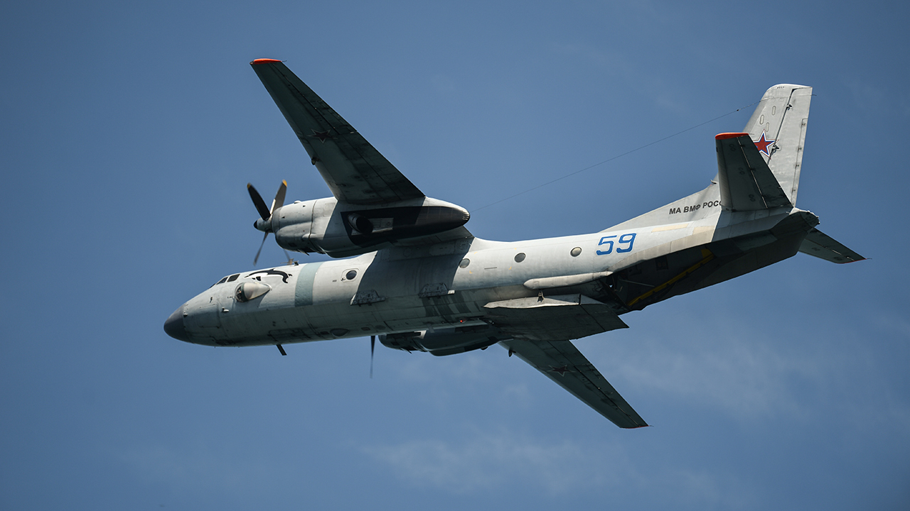 На Камчатке разбился пассажирский самолет Ан-26: все находящиеся на борту погибли 